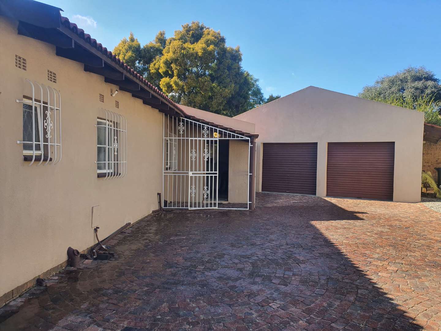 Brackendowns Property property and houses for sale in Brackendowns