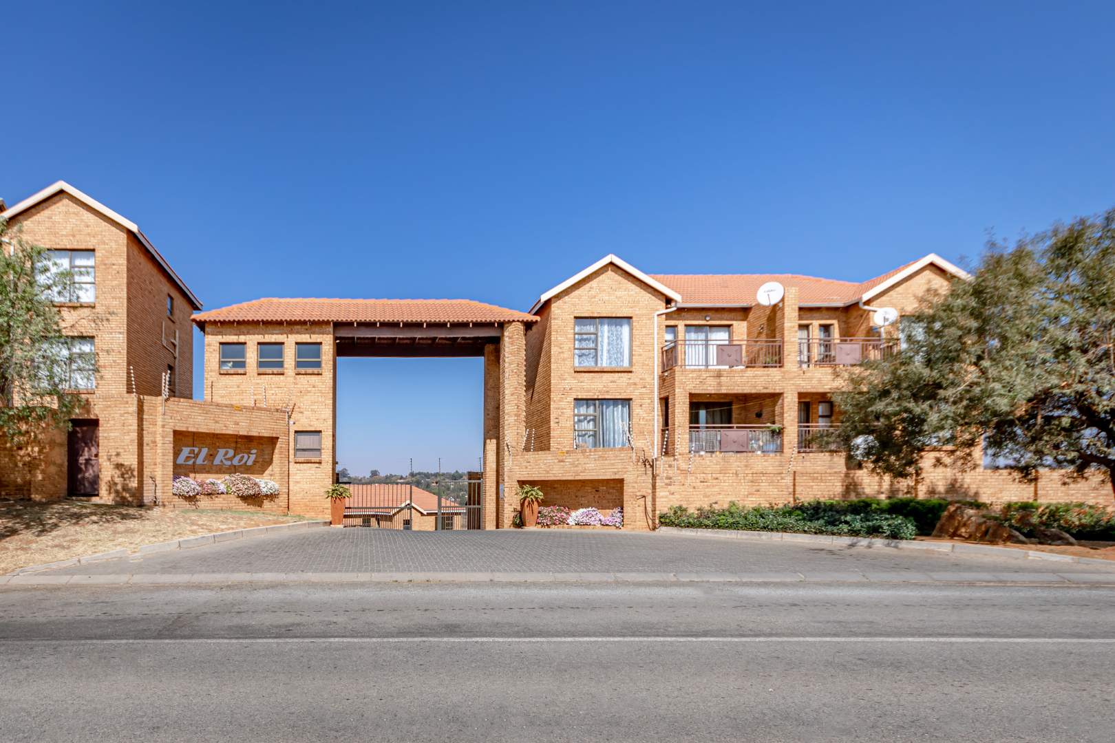 Property and houses for sale and rent in Kenmare, Krugersdorp MyProperty