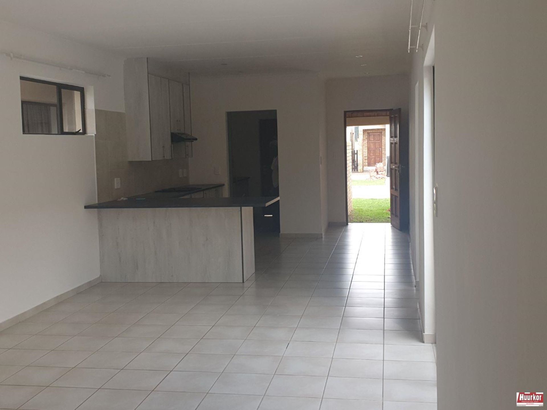 Kempton Park Townhouse For Sale in Brentwood Park A H, Kempton Park