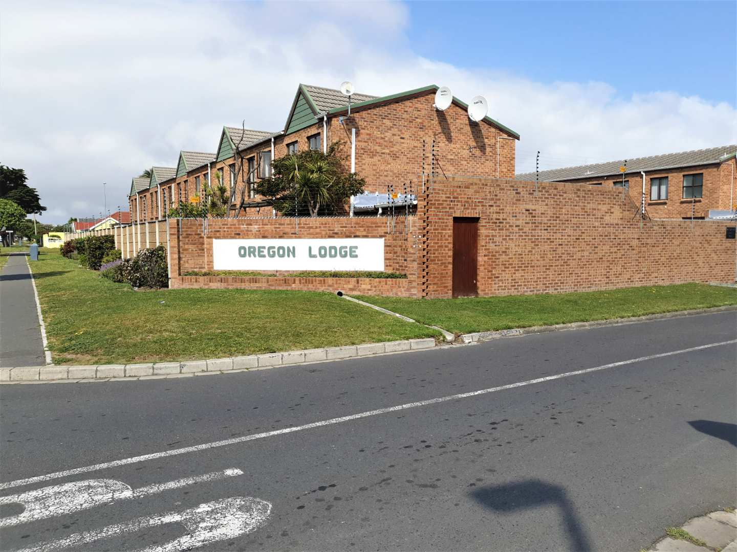 Property and houses for sale and rent in Thornton, Cape Town MyProperty