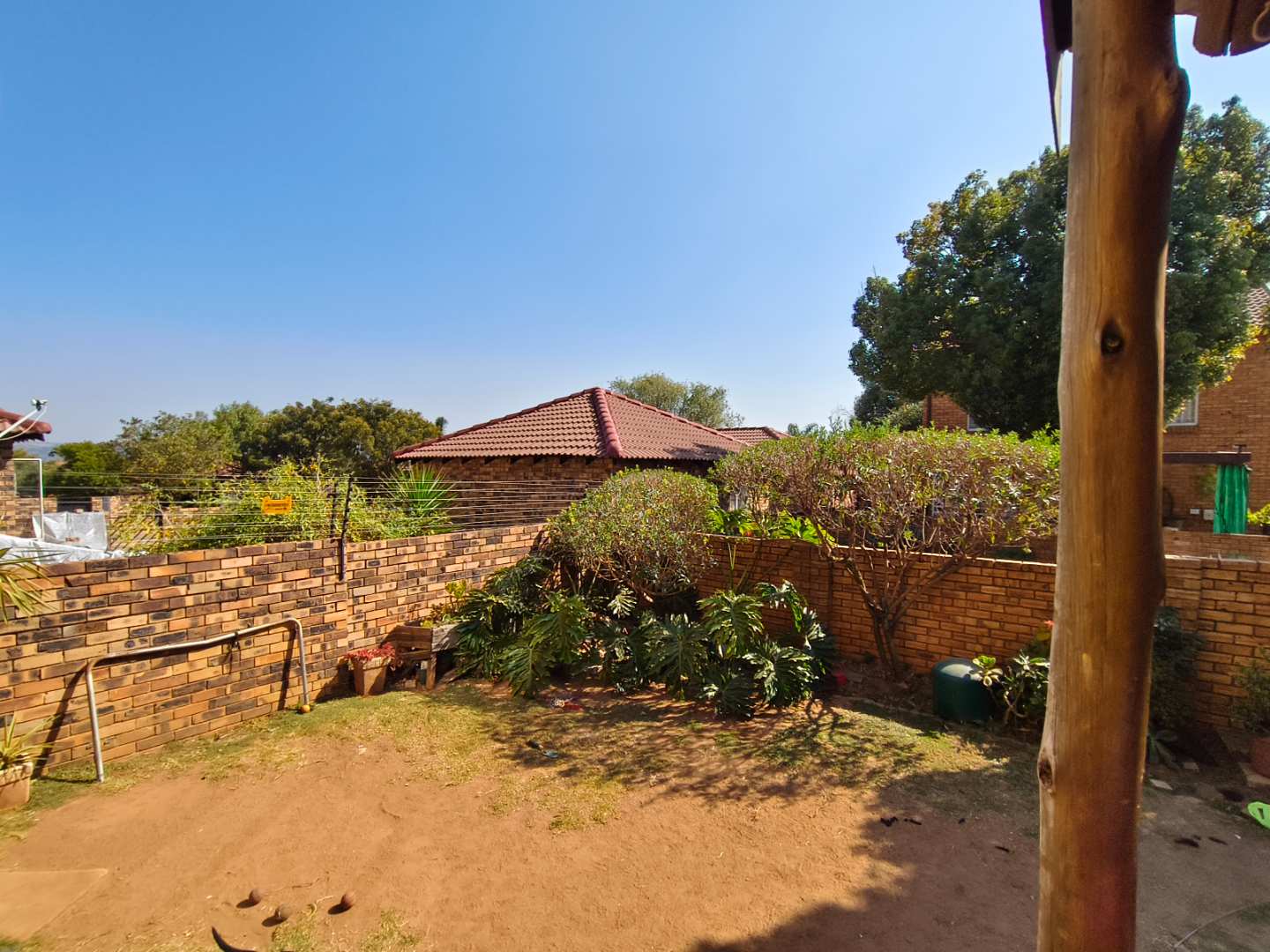 property-image