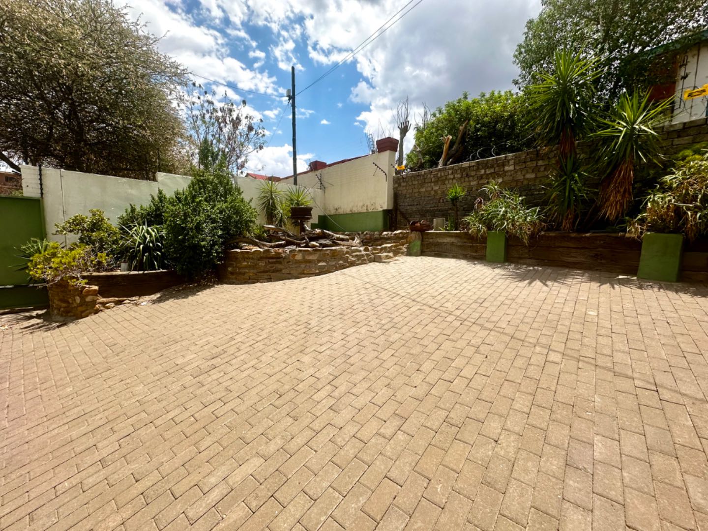 Windhoek West Property property and houses to rent in Windhoek West