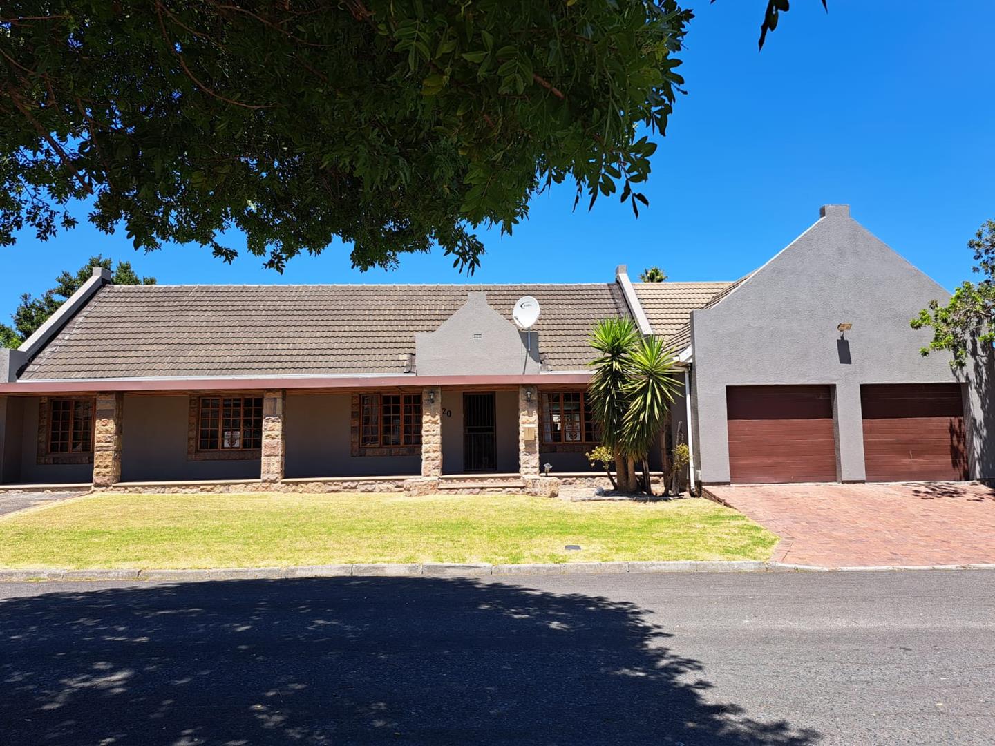3 Bedroom House in St Dumas For Sale R2,295,000 2238606