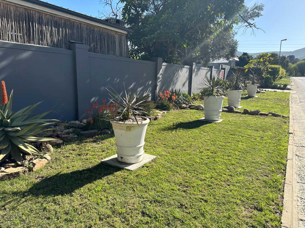 4 Bedroom House For Sale in De Zoete Inval 2172018 MyProperty