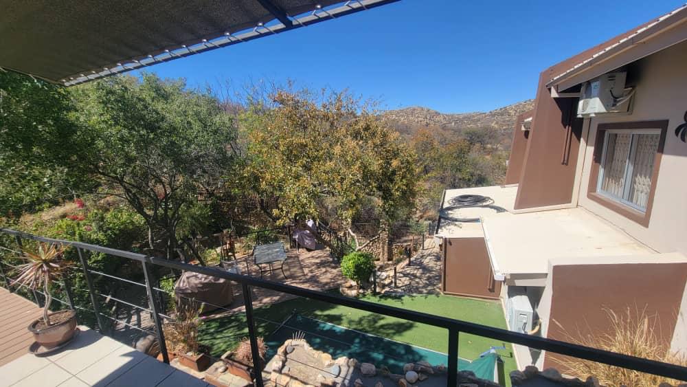 For Sale Eros Park Double Storey House with Jacuzzi, Entertainment