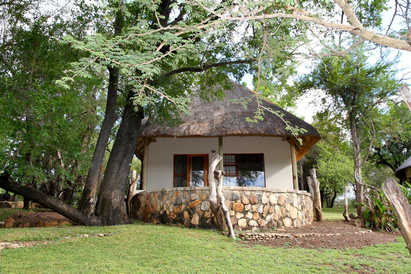 8 Bedroom House in Ndlovumzi Nature Reserve For Sale R5,200,000 2151582