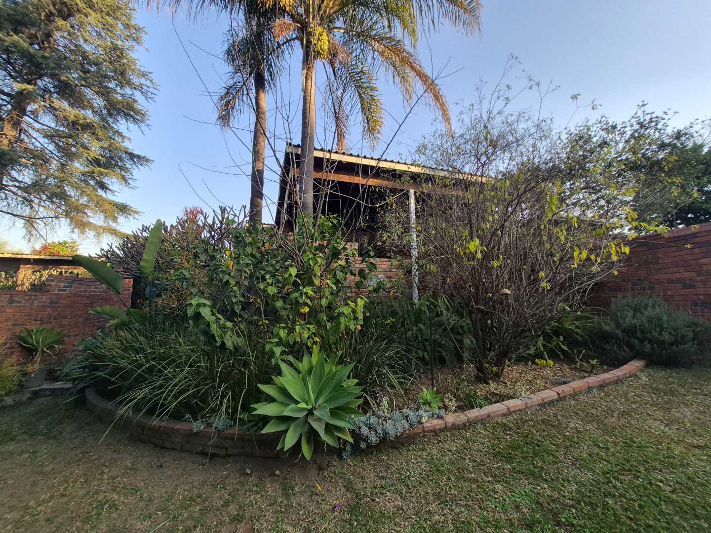 property-image