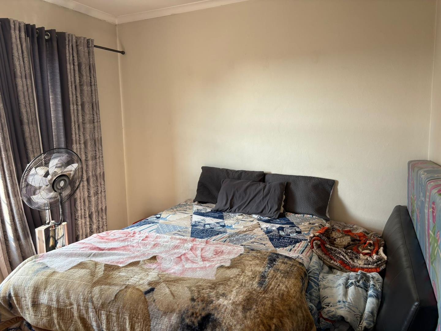 property-image