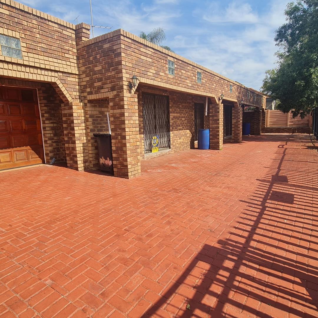 Property and houses for sale and rent in West Park, Pretoria MyProperty
