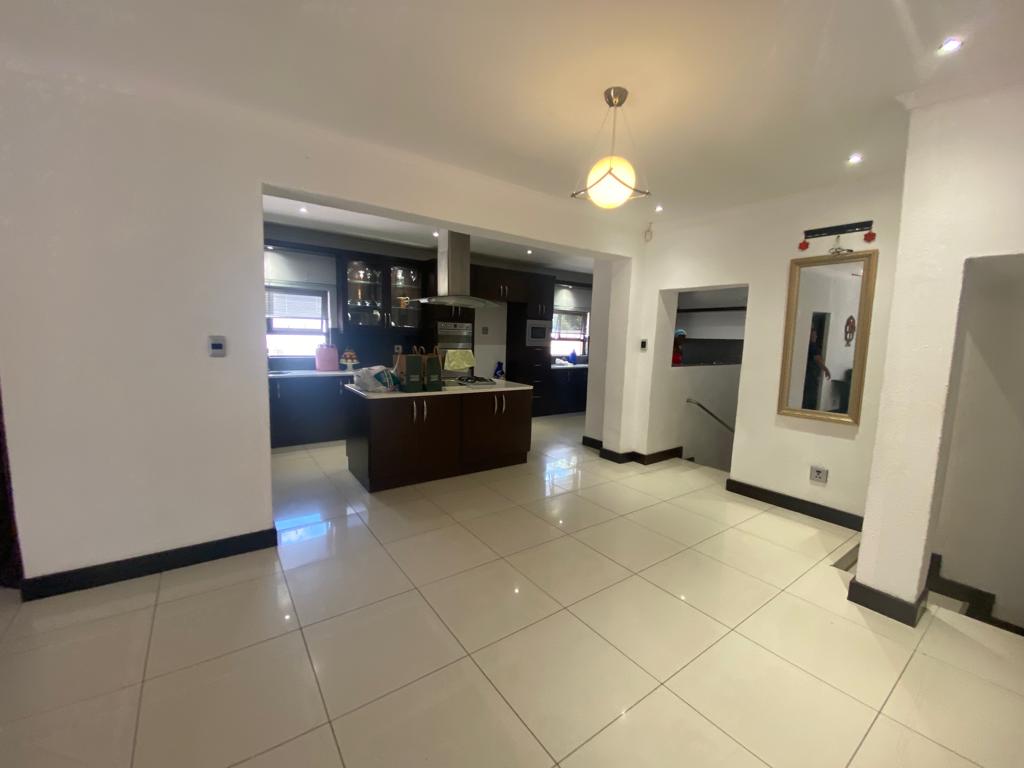 Hochlandpark House For Sale 3 beds, guest quarters, pool, air