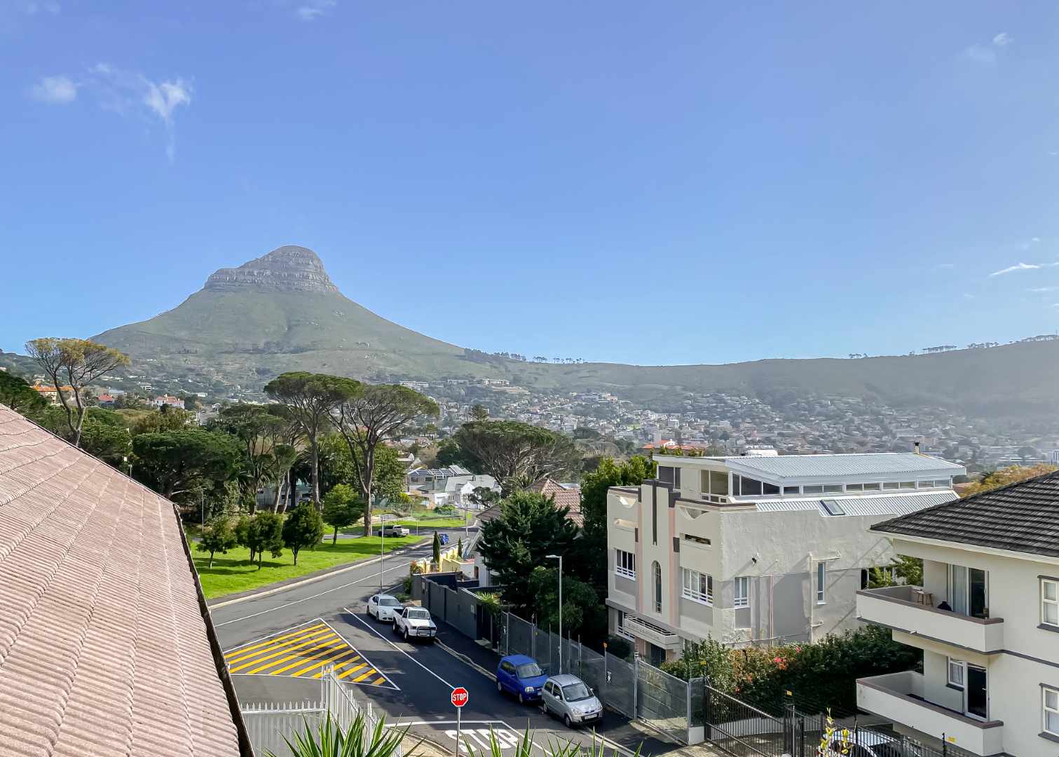 Vredehoek - Apartment For Sale in Vredehoek, Cape Town for sale in ...