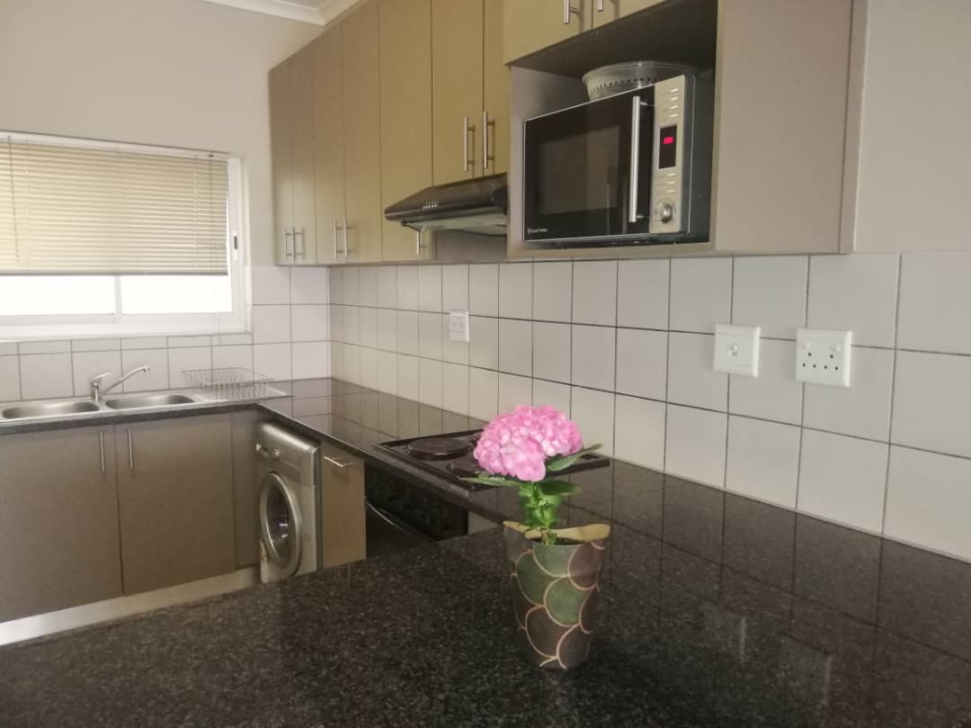Stylish 1Bedroom Apartment for Rent in Klein Windhoek with Secure Parking and Views! 2268950