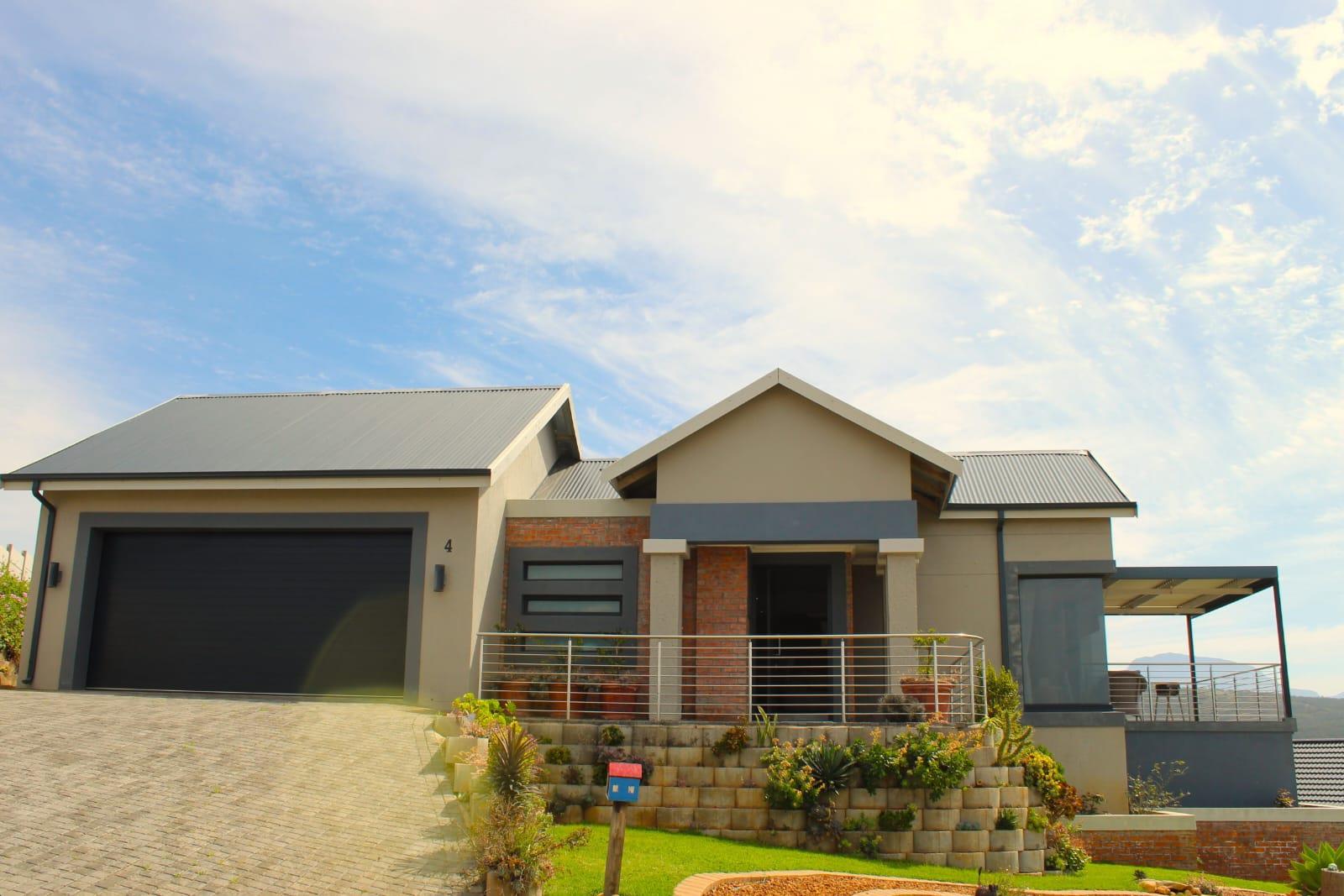 3 Bedroom House in Great Brak River, Great Brak River For Sale for R