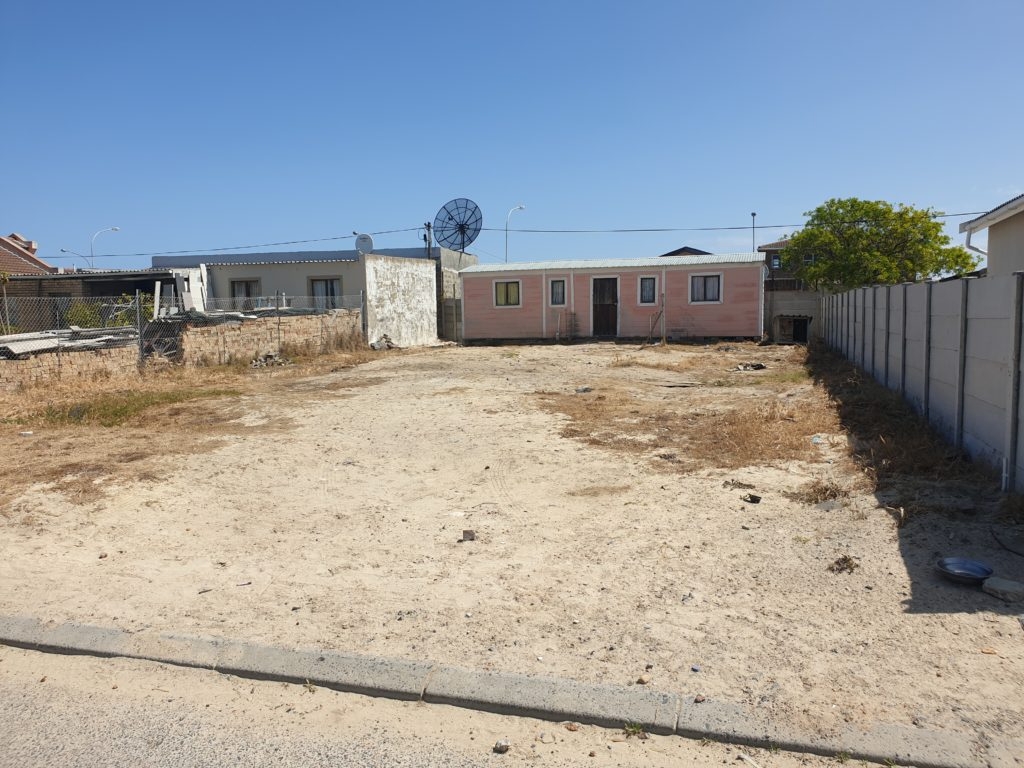 Property and houses for sale and rent in Malibu Village, Blue Downs