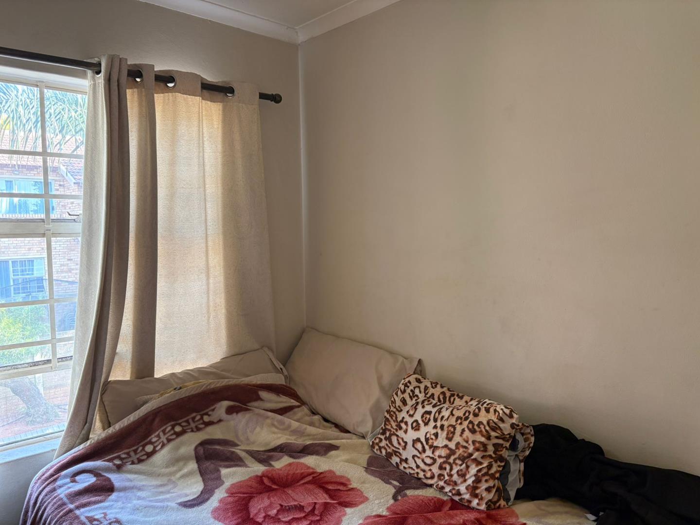 property-image