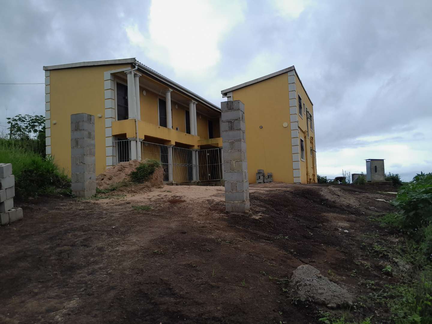 14 Bedroom Apartment in Ndwedwe Rural For Sale R1,300,000 2231153