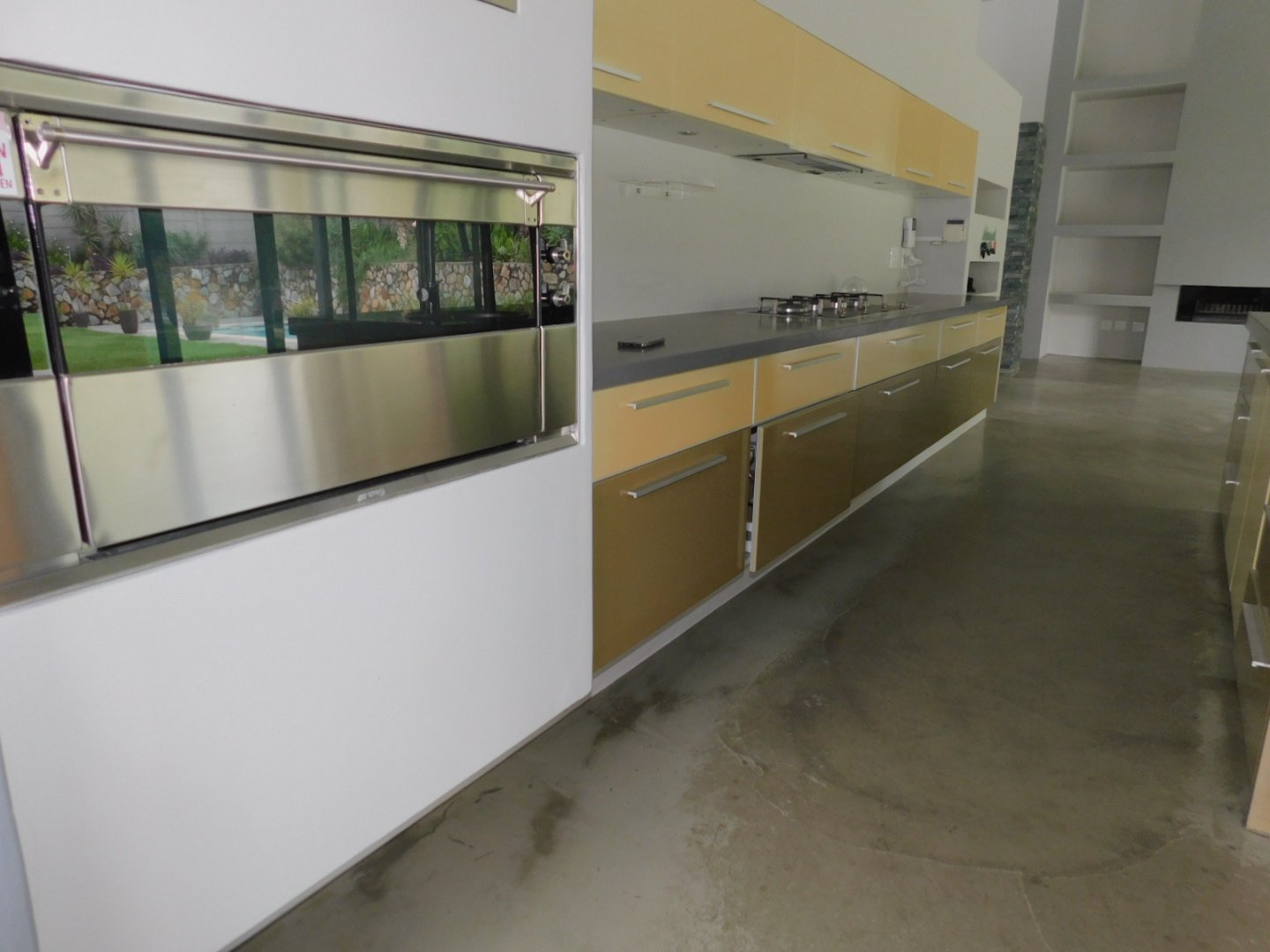 property-image