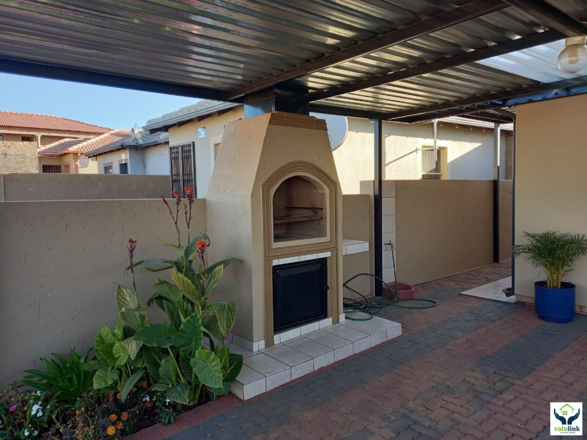 2 Bedroom House in Clayville Ext 71 For Sale R850,000 #1441556