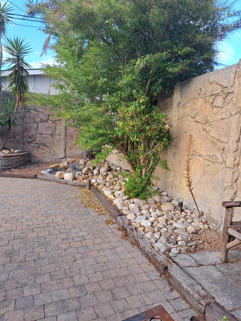 3 Bedroom House in St Dumas For Sale R2,295,000 2238606