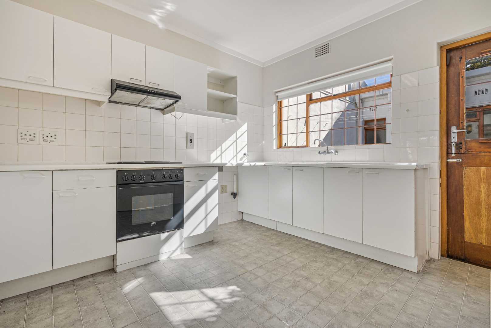 Constantia House For Sale in Constantia Upper, Cape Town was listed