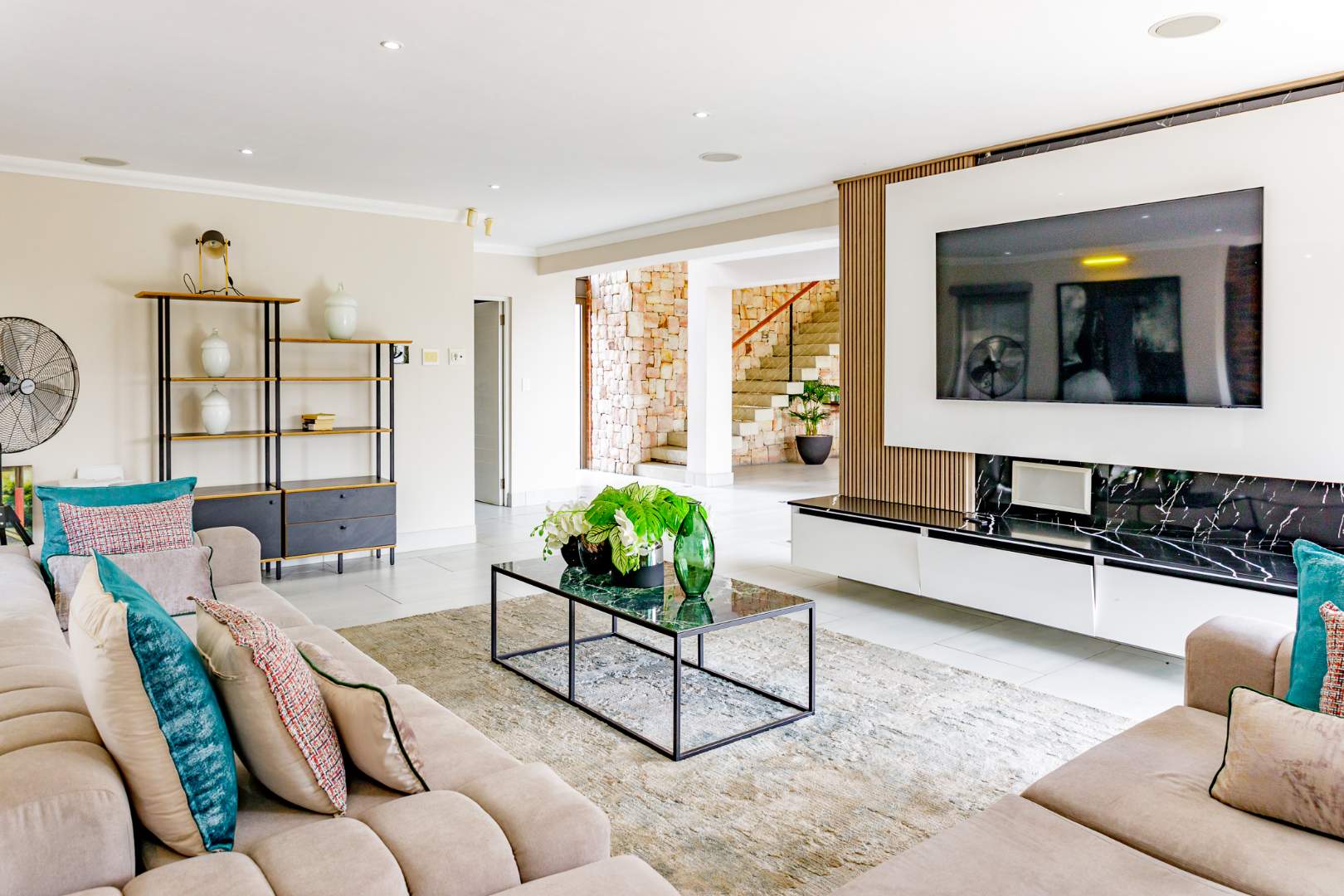 Stunning 4Bedroom House with Infinity Pool at Copperleaf Golf