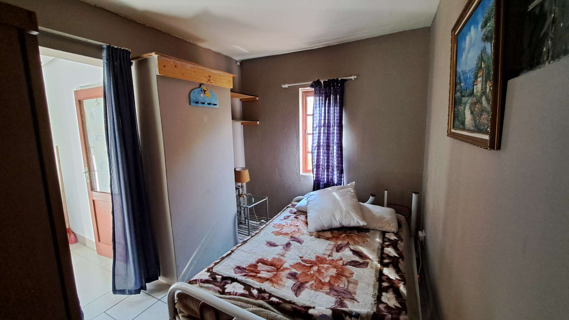 property-image