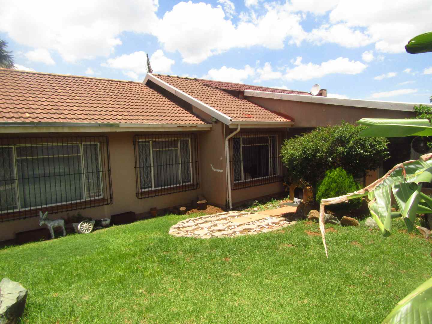 Property and houses for sale and rent in Brackendowns, Alberton