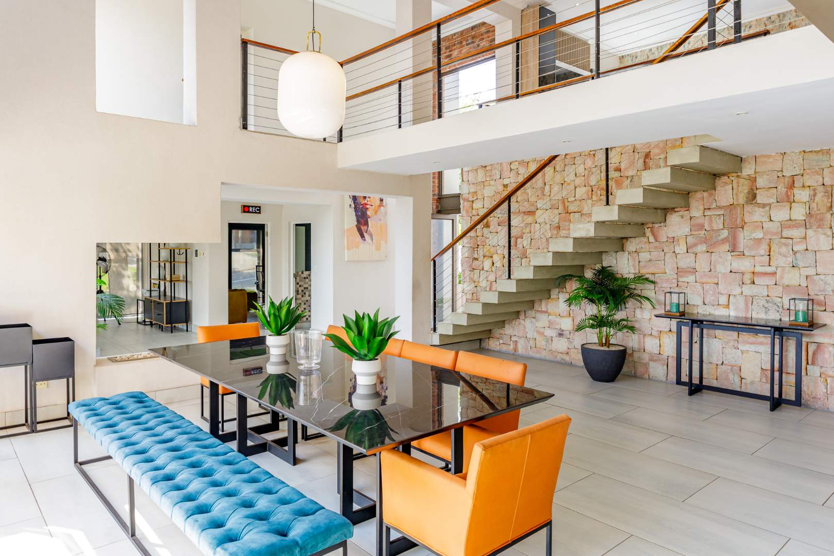 Stunning 4Bedroom House with Infinity Pool at Copperleaf Golf