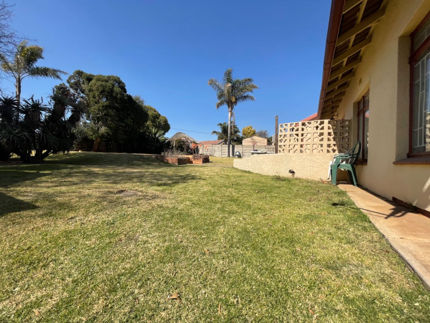 Birch Acres House For Sale in Birch Acres, Kempton Park was listed