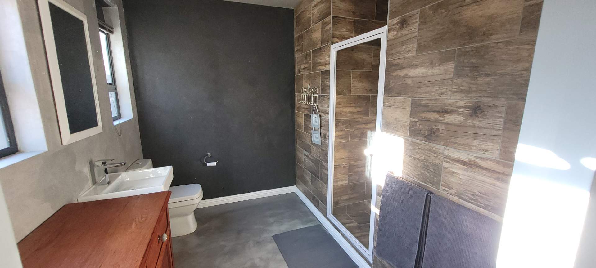 Bloemfontein House For Sale in Somerton Estate, Bloemfontein was listed for R4,200,000.00 on