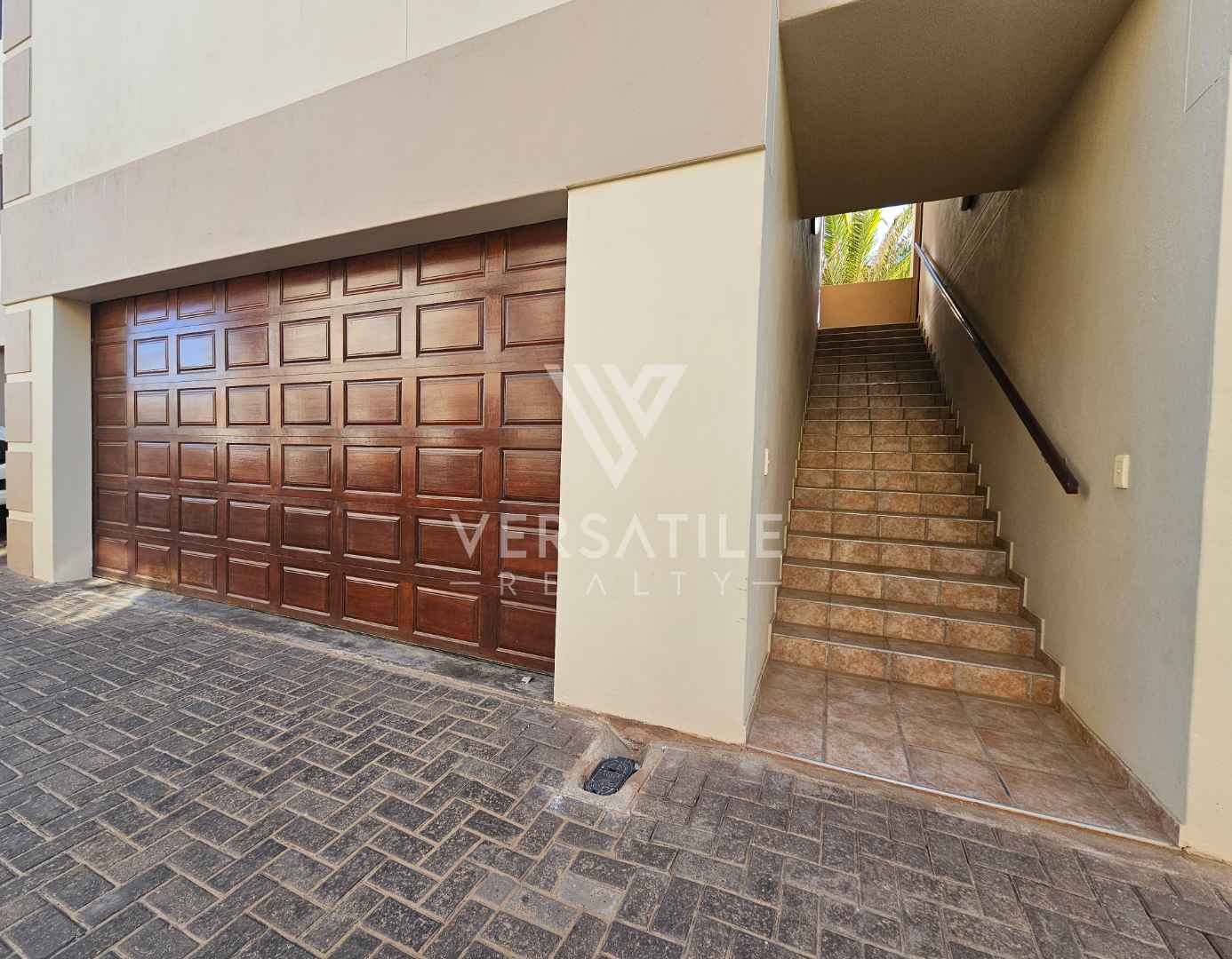 3 Bedroom Townhouse in Long Beach For Sale N1,575,000 2298499