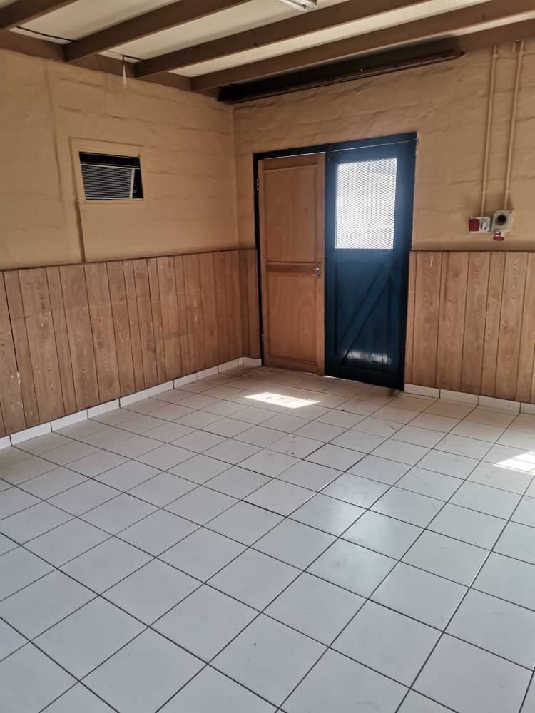 4 Bedroom Industrial in Walvis Bay Central To Rent N45,000/month 2317733