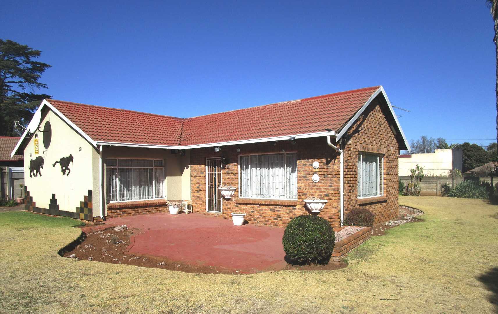 Spacious 3 Bedroom House for Sale in Sherwood Gardens 2053697 MyProperty