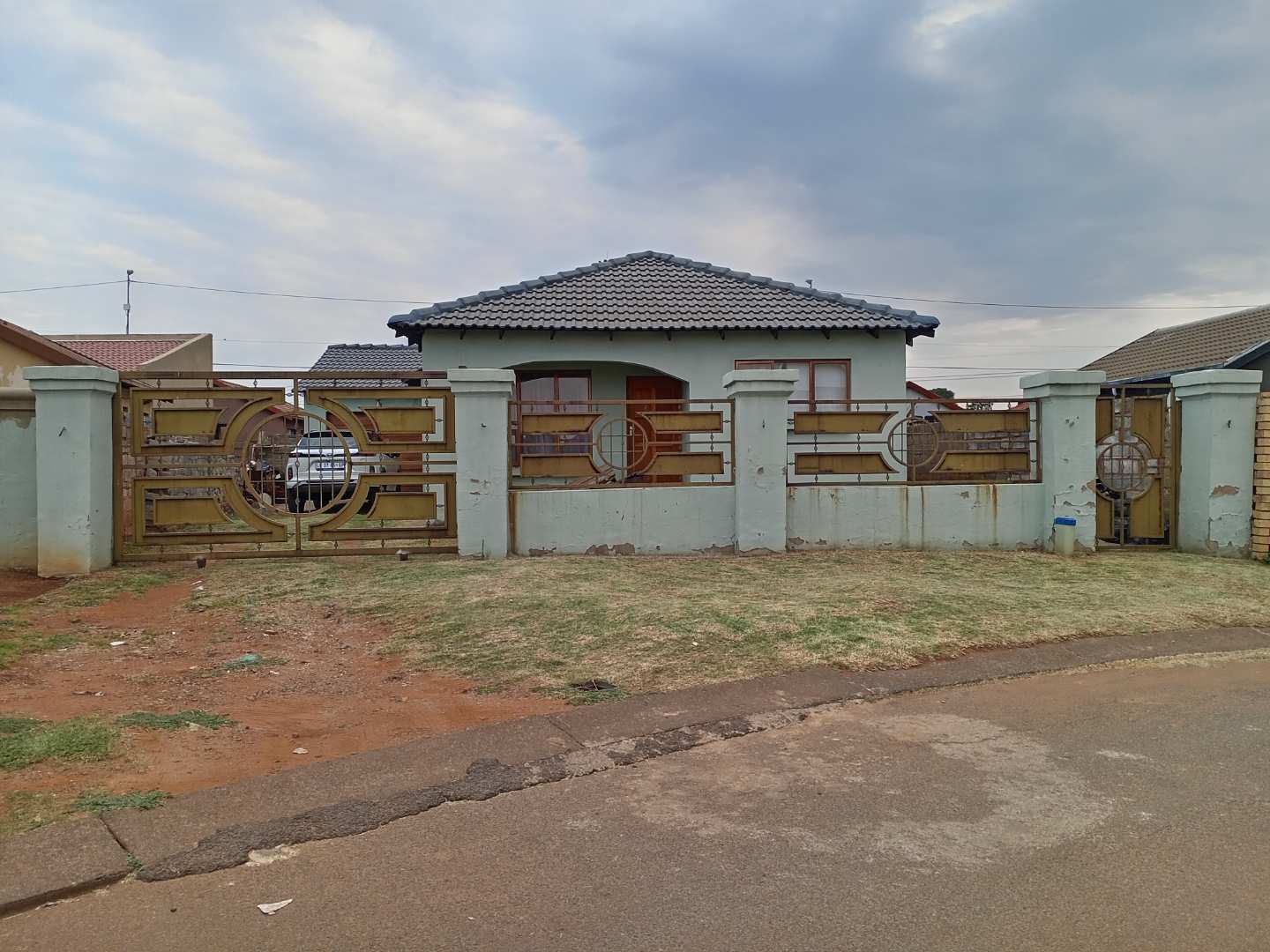 Spacious House for Sale in Vosloorus Ext 16 Ideal Family Home