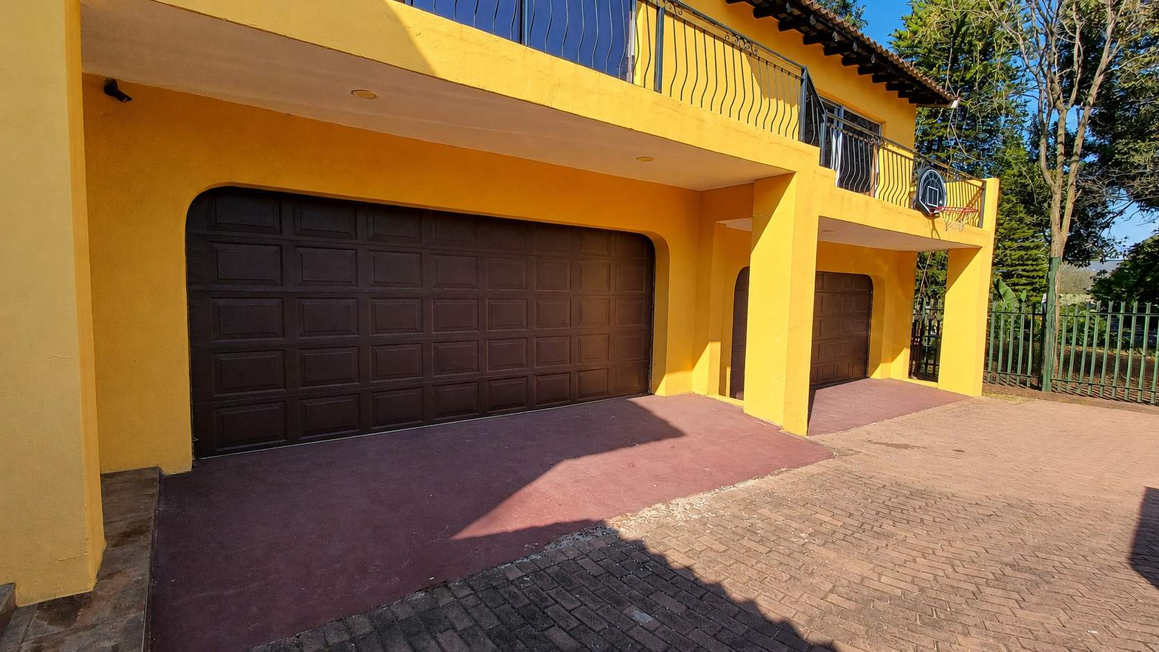 property-image