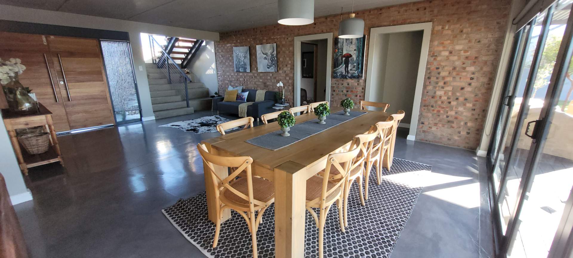 Bloemfontein House For Sale in Somerton Estate, Bloemfontein was listed for R4,200,000.00 on