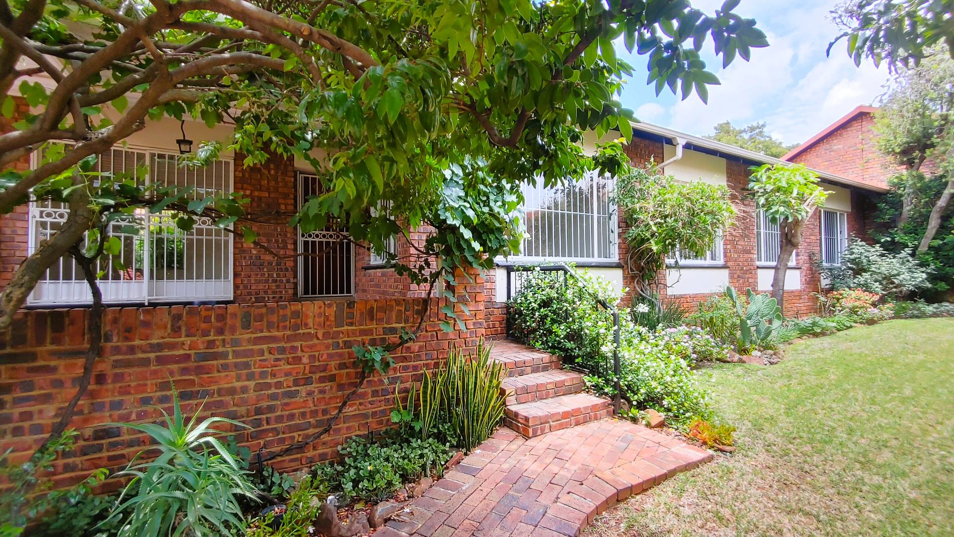 Faerie Glen Property property and houses to rent in Faerie Glen