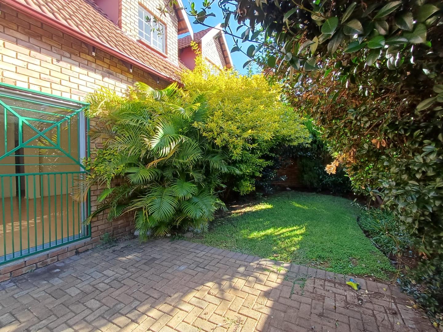property-image