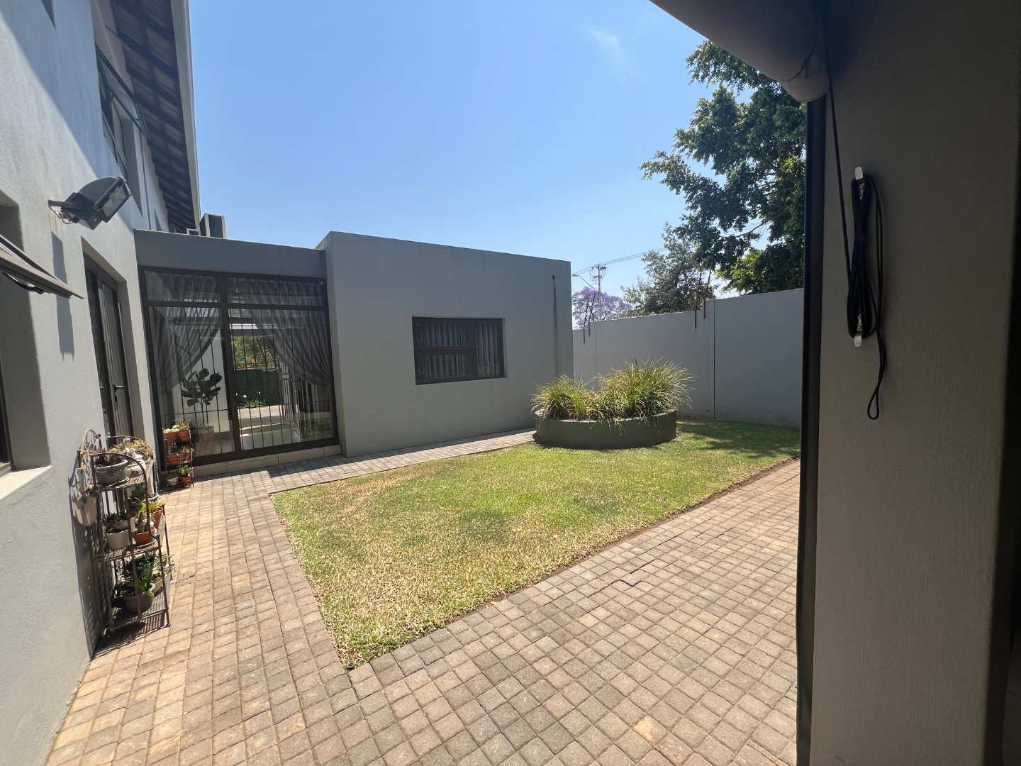 Brooklyn Cluster For Sale Secure community, spacious living, large