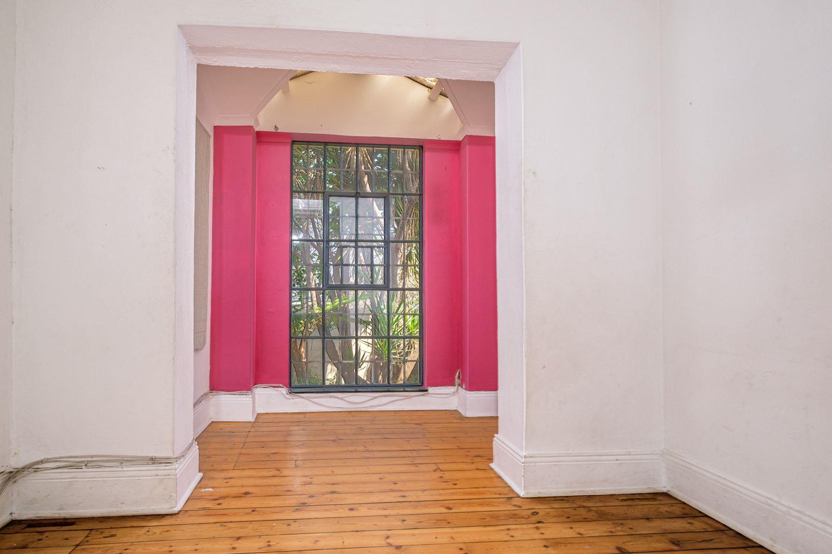 3 Bedroom House in Melville For Sale R1,150,000 2190179