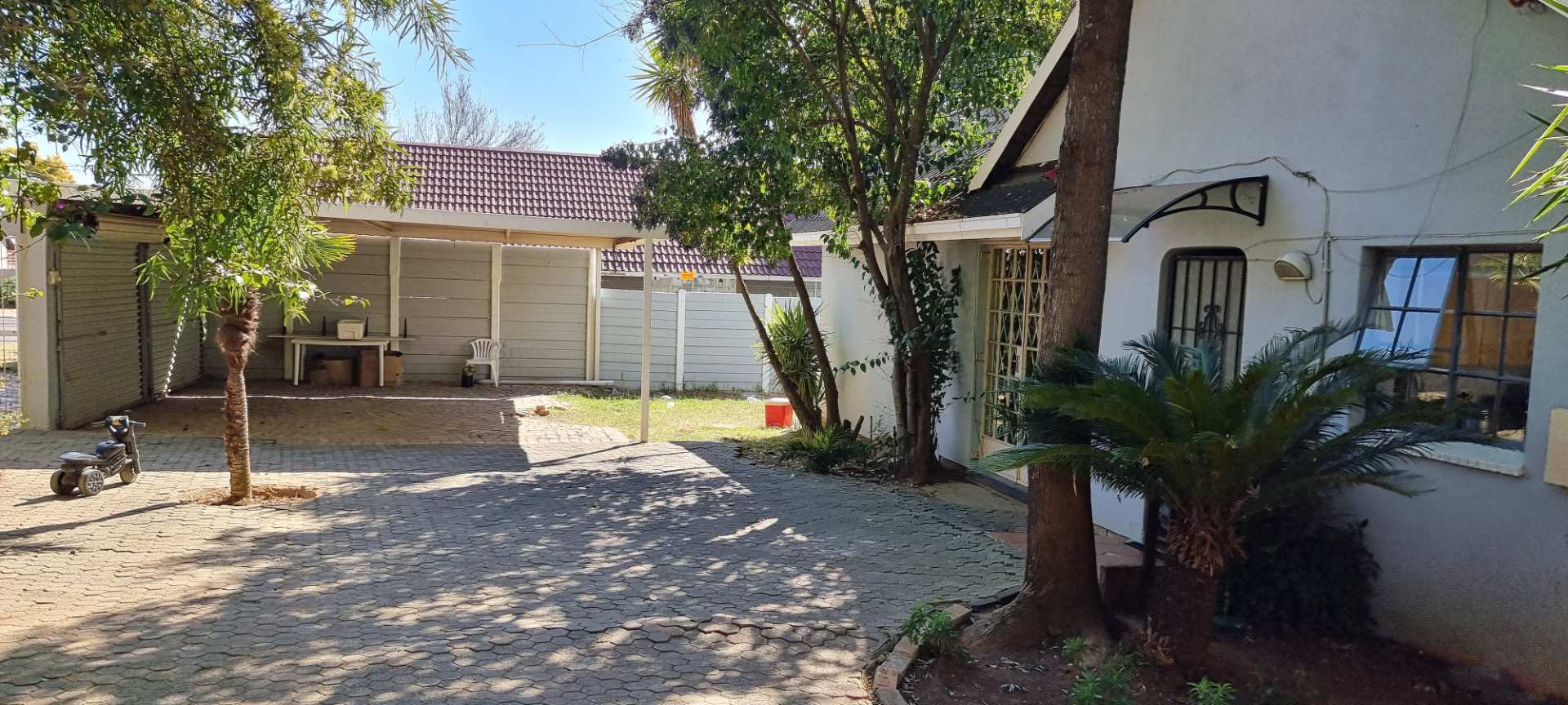 4-bedroom-house-in-bloubosrand-for-sale-r1-190-000-2160913