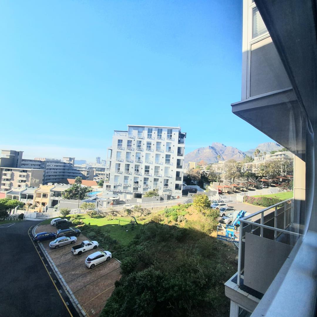 Green Point Apartment Rental Monthly in Green Point, Cape Town R12