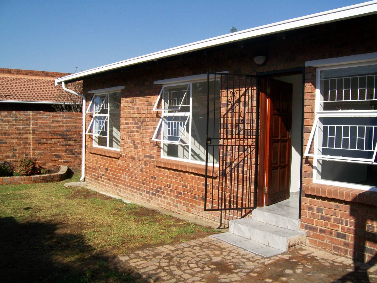 property-image