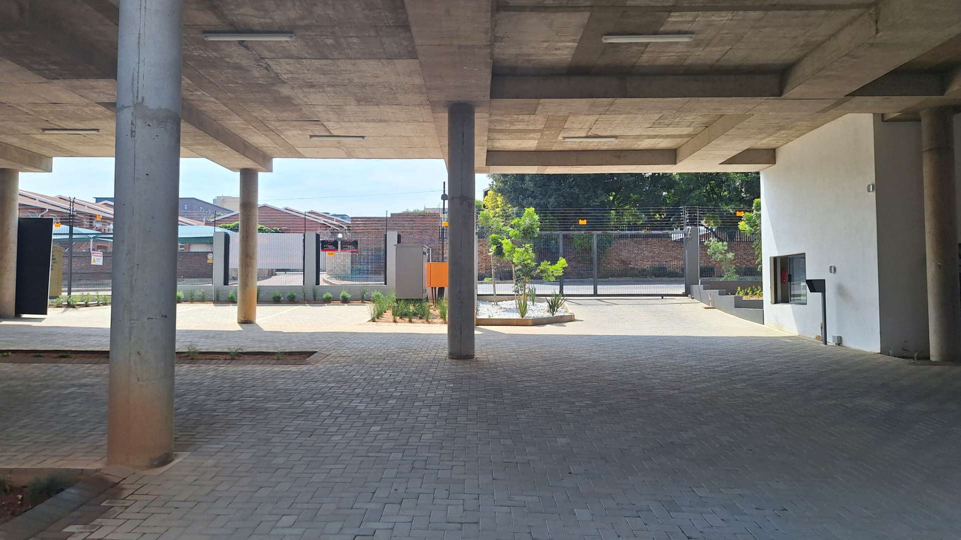 property-image