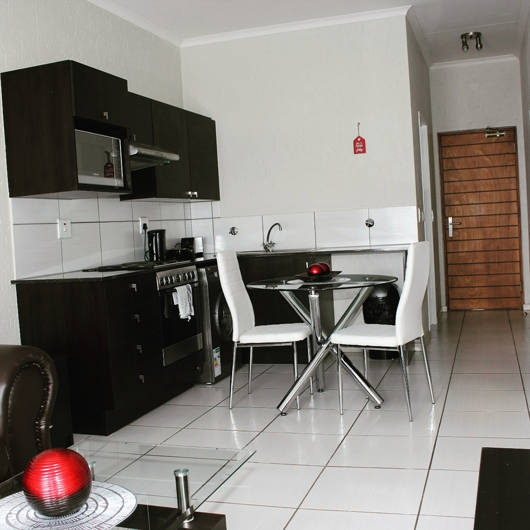 Apartment Rental Monthly in Paulshof