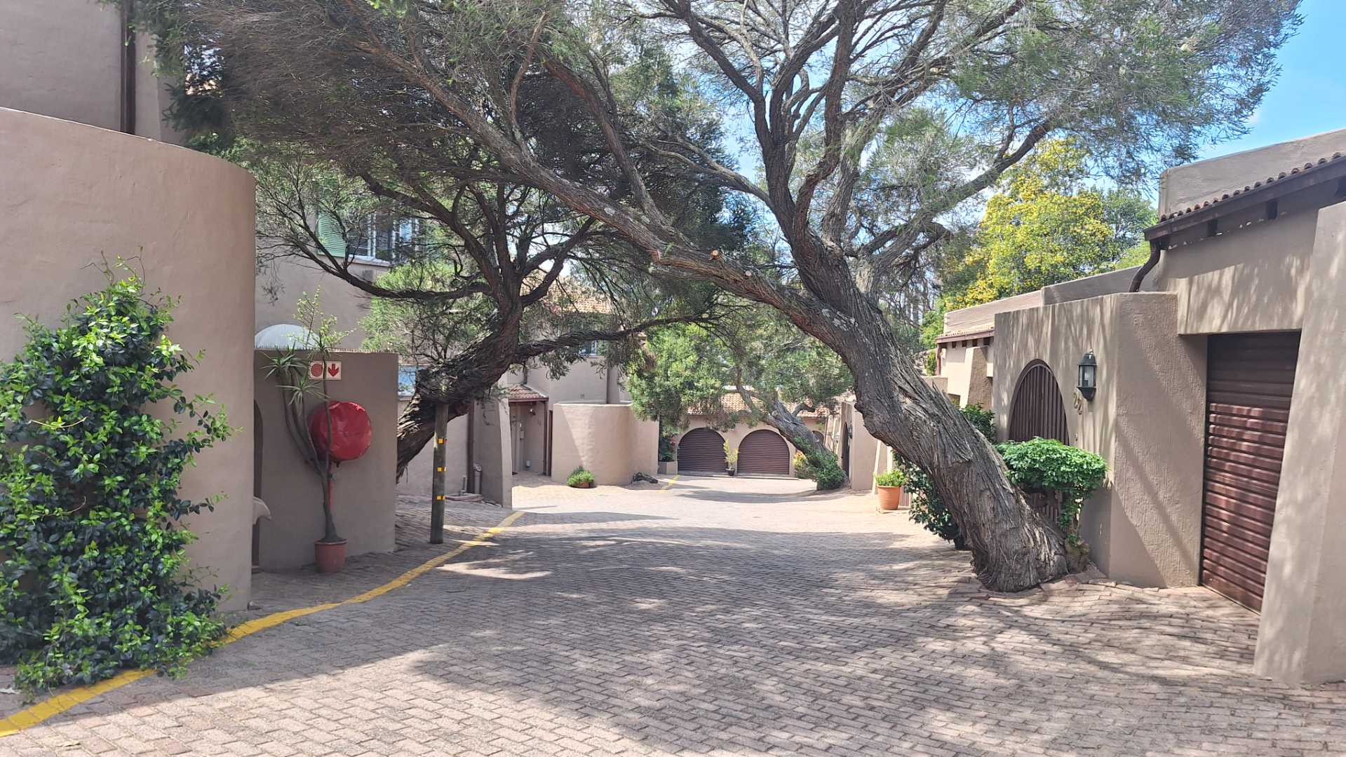 property-image