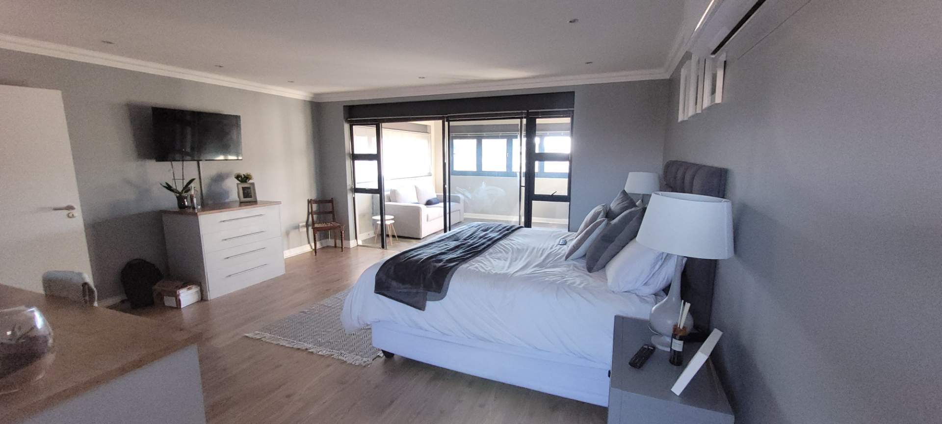 Bloemfontein House For Sale in Somerton Estate, Bloemfontein was listed for R4,200,000.00 on