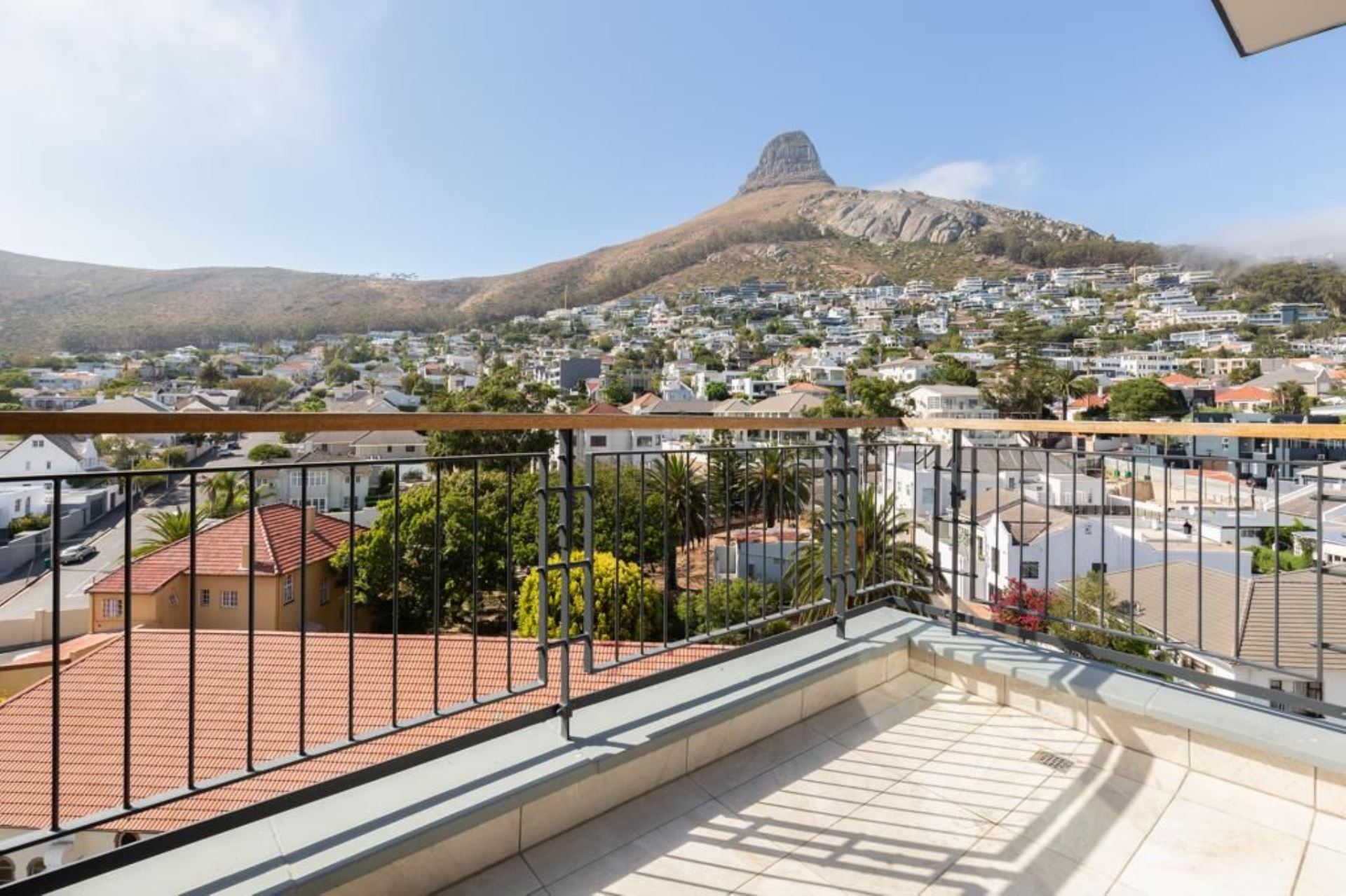 Sea Point Penthouse For Sale in SEA POINT, CAPE TOWN was listed for