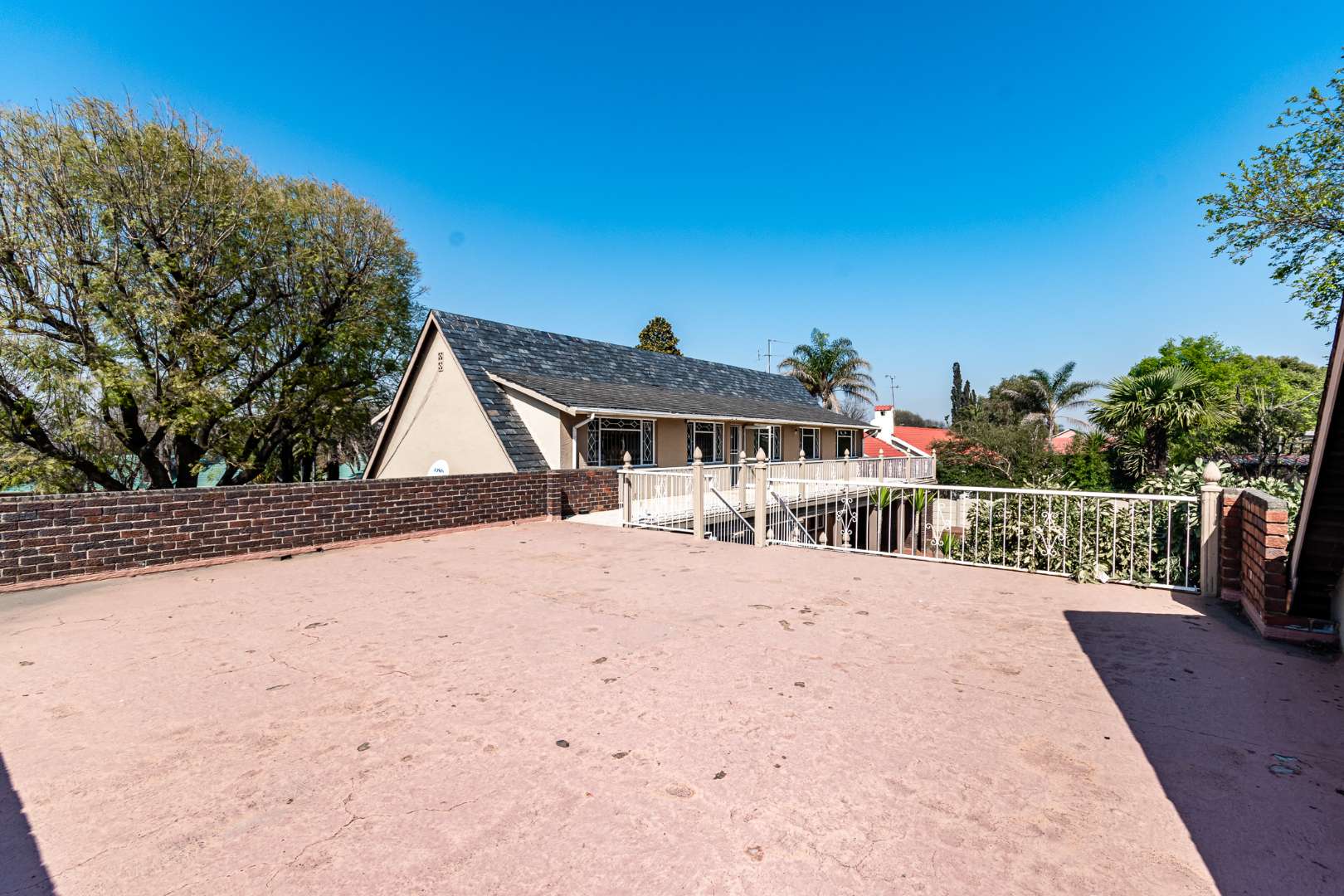 5 Bedroom House in Hazeldene, Germiston Sold for R 2,150,000 2060397