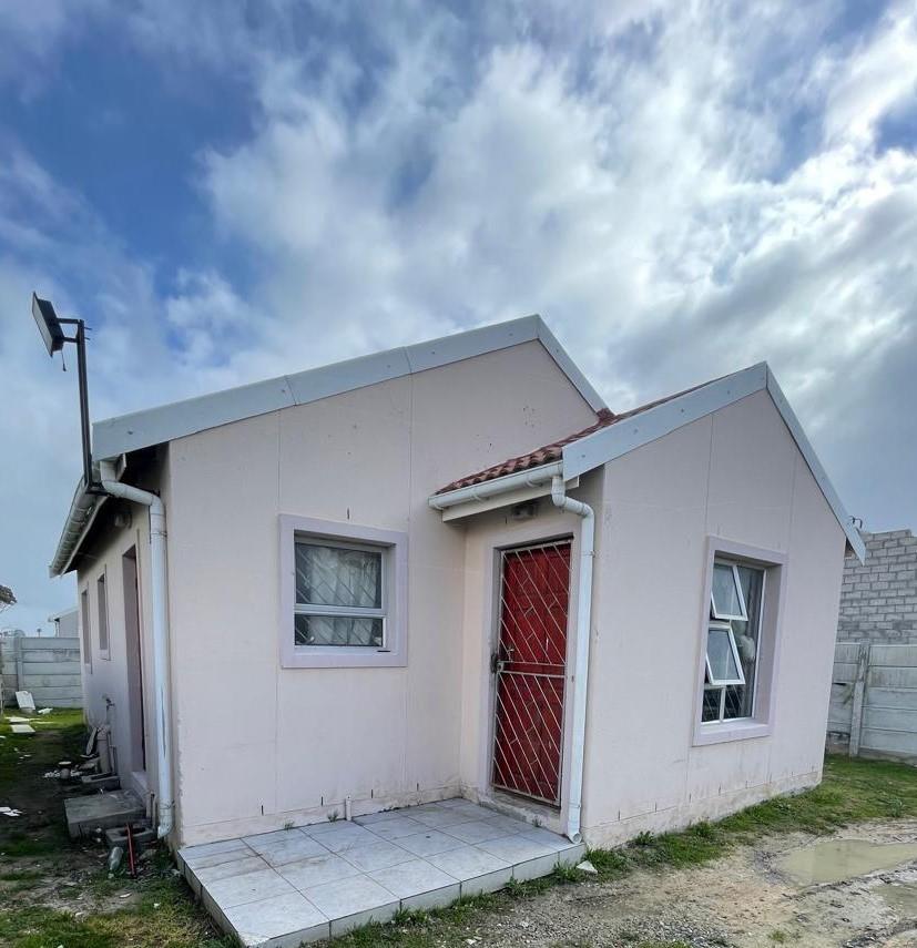 Broadlands Village properties for sale